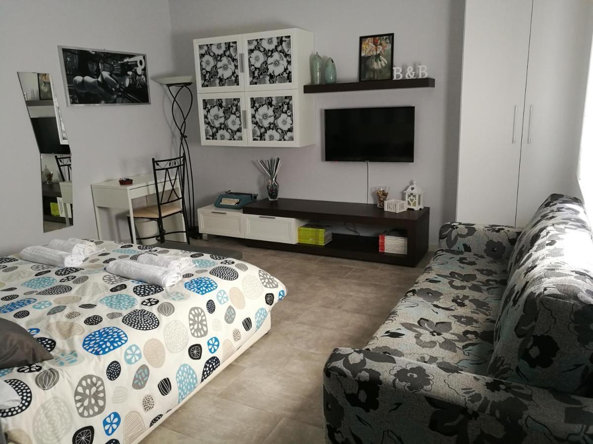 B&B A Casa Dell'Artista Casteldaccia Eksteriør billede